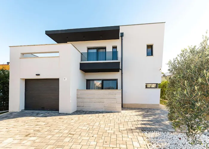 Luxury Positiva With Heated Pool Villa Vir
