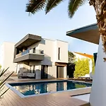 Luxury Positiva With Heated Pool Villa Vir