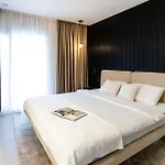 Luxury Positiva With Heated Pool Villa *