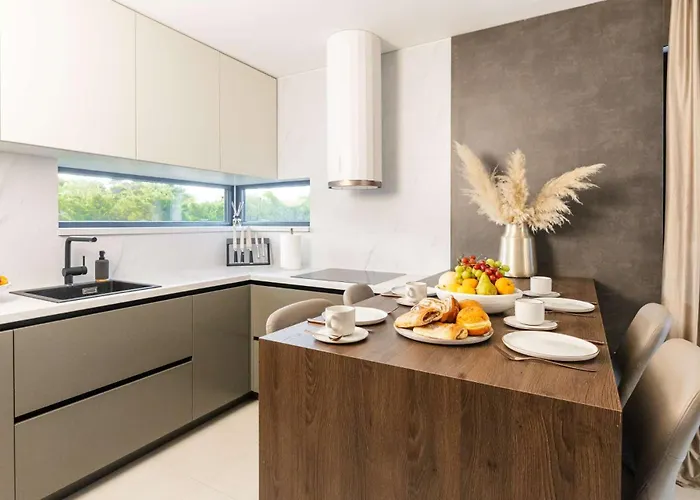 Luxury Positiva With Heated Pool *